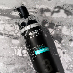 Textura liviana de Miche Beauty gel que se transforma en mousse facilita peinados con movimiento.