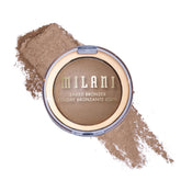 Bronceador horneado Milani en envase dorado para un glow natural