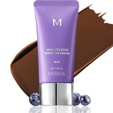 Missha M Perfect Cover Serum BB Cream con cobertura natural para tono uniforme.