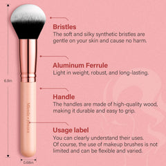 Mlemle foundation brush from the set for a smooth base.