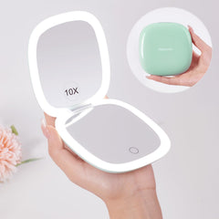 Mocado compact LED travel mirror front view for quick on-the-go makeup checks in daylight-like lighting.