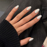 Modelones Short Press On Nails packaging shows a complete quick manicure.