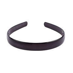 Mollensiuer headband black worn during makeup, skincare, and light activity.