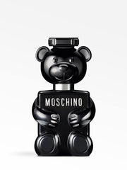Moschino Toy Boy cap with a silver finish highlights premium design and craftsmanship.