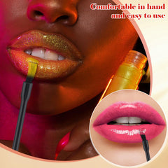 Mozeat Lens nylon bristles close-up for soft, even makeup application.