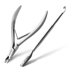 MR.GREEN cuticle nippers blade closeup for precise trimming.