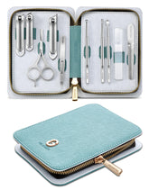 MR.GREEN manicure kit 10in1 case for on-the-go grooming.