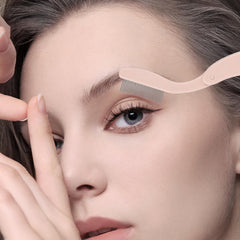 MSQ eyelash comb with stainless-steel teeth for durable, repeated use.