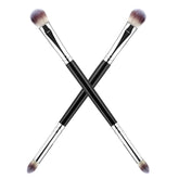 MUIIGOOD eyeshadow brush with soft hairs for delicate blending and smooth color application