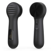 NågraCoola CLIE 2.0 face scrubber closeup with soft silicone bristles for gentle cleansing.