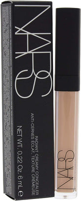 NARS Radiant Creamy Concealer No. 2.5 Creme Brulee Light compact for seamless blend