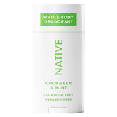 Native desodorante bastón pepino y menta: aroma fresco y aplicación suave.