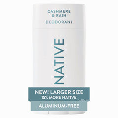 Native desodorante Cashmere y Rain, aplicación sedosa sin residuo blanco.
