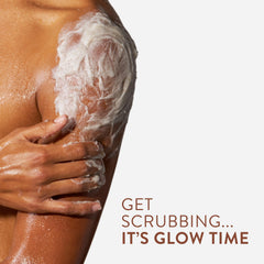 Native Exfoliating Body Scrub, aplicación en ducha para exfoliación suave.