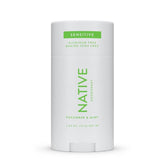 Native Sensible Desodorante: aplicación en botella para uso diario sin irritación.