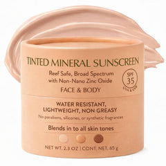 Natú Botanicals protector solar mineral tintado frente, protección UVA/UVB y tono natural.