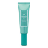 Naturium Niacinamide Gel Cream, botella vertido, promueve hidratación equilibrada para piel radiante.
