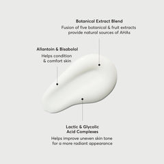 Naturium Multi-Bright Serum, ingredientes clave visibles para un tono uniforme.