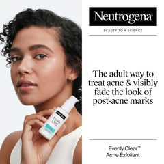Neutrogena Evenly Clear Exfoliante, textura sin fragancia, ideal para piel sensible y uso diario.