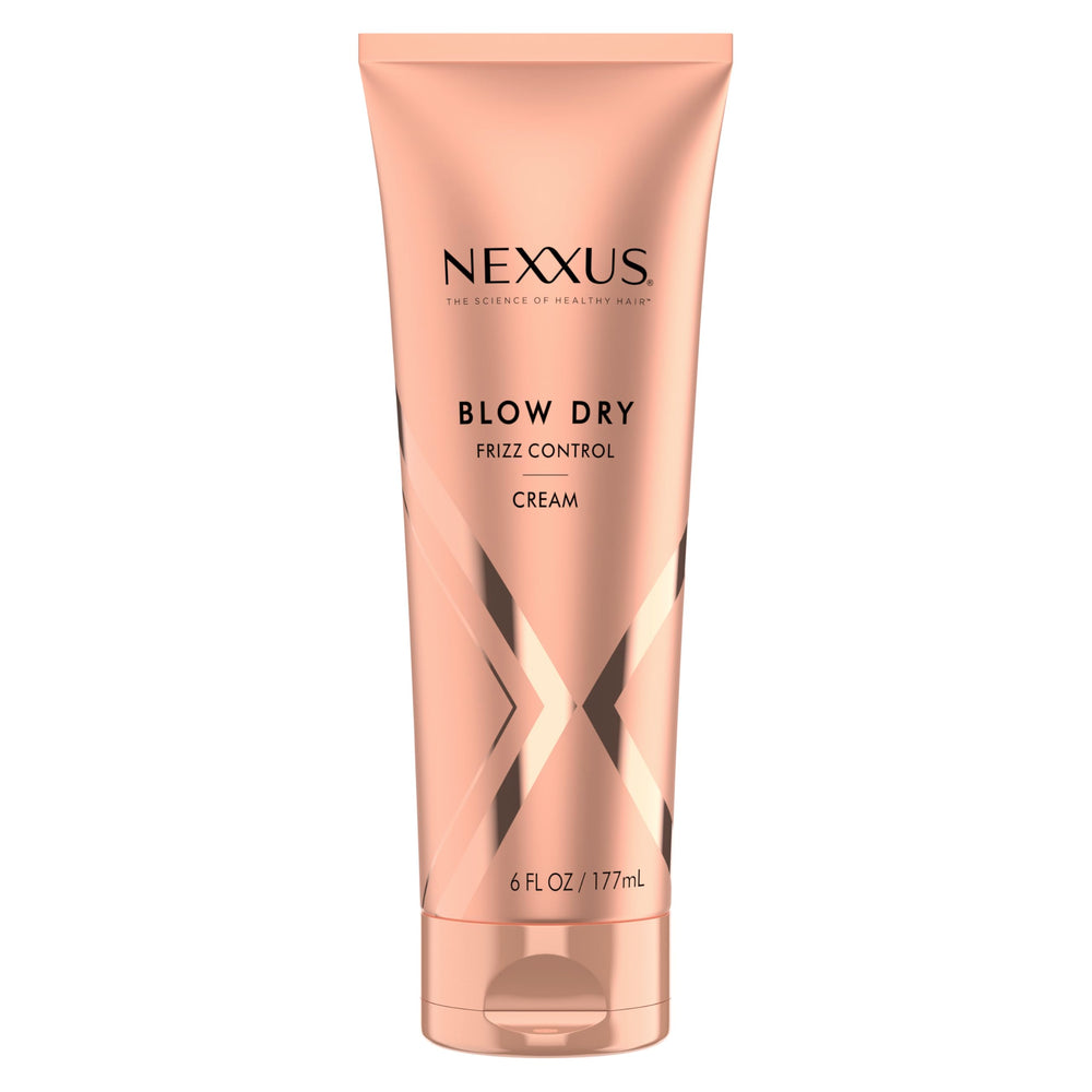 Nexxus Crema para Secado con control del frizz, botella mostrada para estilo suave.