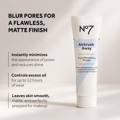 No7 Airbrush Away Primer ofrece acabado mate para piel grasa durante todo el día.