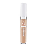 No7 Lift y Luminate suero-corrector en aplicación para tono uniforme y luminoso.