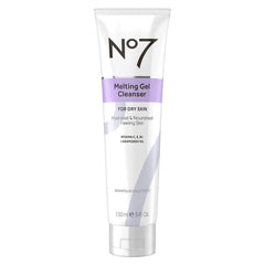 No7 desmaquillante gel en botella, limpia suavemente sin resecar la piel.