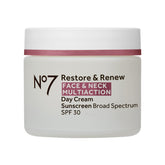 No7 Restore & Renew crema facial, textura lujosa para firmeza y suavidad