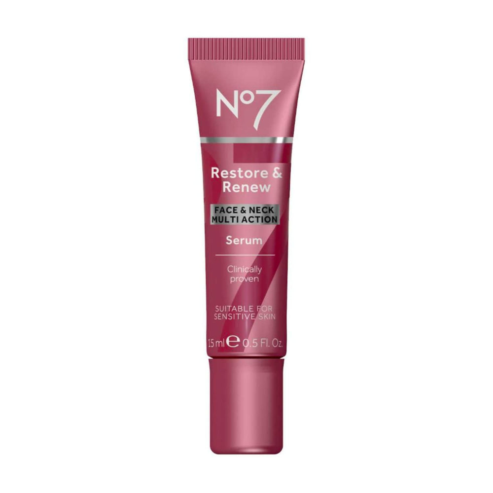 No7 Restore & Renew botella en primer plano, hidratación suave para la piel.