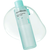 Numbuzin No.1 Toner en bote transparente, ayuda a balancear la piel.