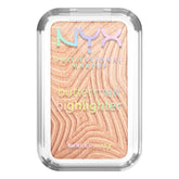 NYX Buttermelt iluminador: brillo suave en mejillas para un resplandor natural.