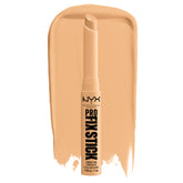 NYX Pro Fix Stick Correcting Concealer Soft Beige, aplicación suave para corrección precisa.