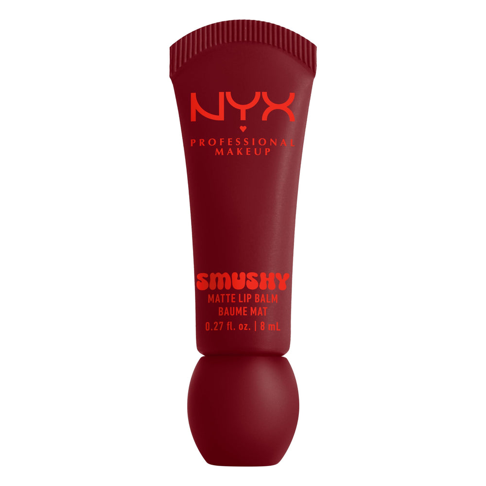 NYX Smushy Matte Lip Balm aplicada suave para labios hidratados y cómodos.