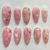NZRAESTRS uñas postizas con flores rosas y perlas para un look elegante