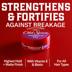 Textura mate en cabello gracias a Old Spice High Hold Clay.