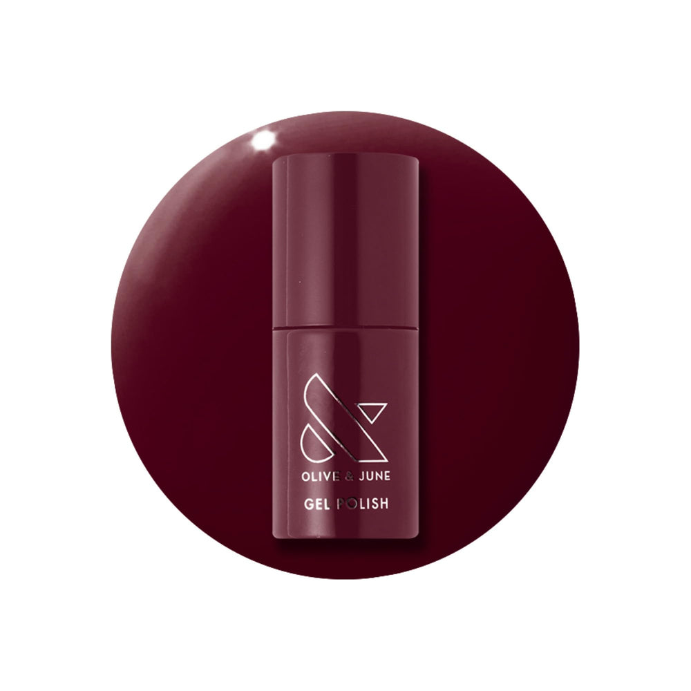 Olive & June esmalte en gel: botella en primer plano con brillo duradero.