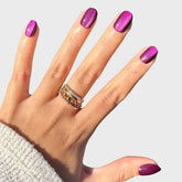 Olive & June Instant Mani kit completo para uñas con aspecto natural.