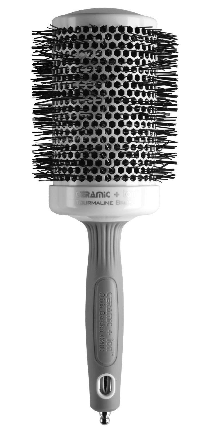 Olivia Garden ceramic ion round thermal hair brush shows smooth blowouts with even heat