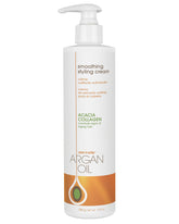 One 'n Only crema de argán en botella, aporta brillo suave y definición.