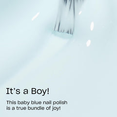 OPI It’s a Boy! brocha de ancho profesional facilita cobertura uniforme sin rayas.