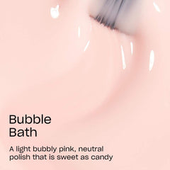 Pincel Pro-Wide de OPI aplica Bubble Bath con cobertura uniforme