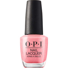 OPI Princesses Rule! botella con brillo rosado para acabado duradero.