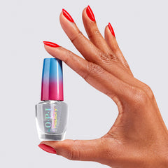 OPI RapiDry sirve como base y capa superior para uñas lisas
