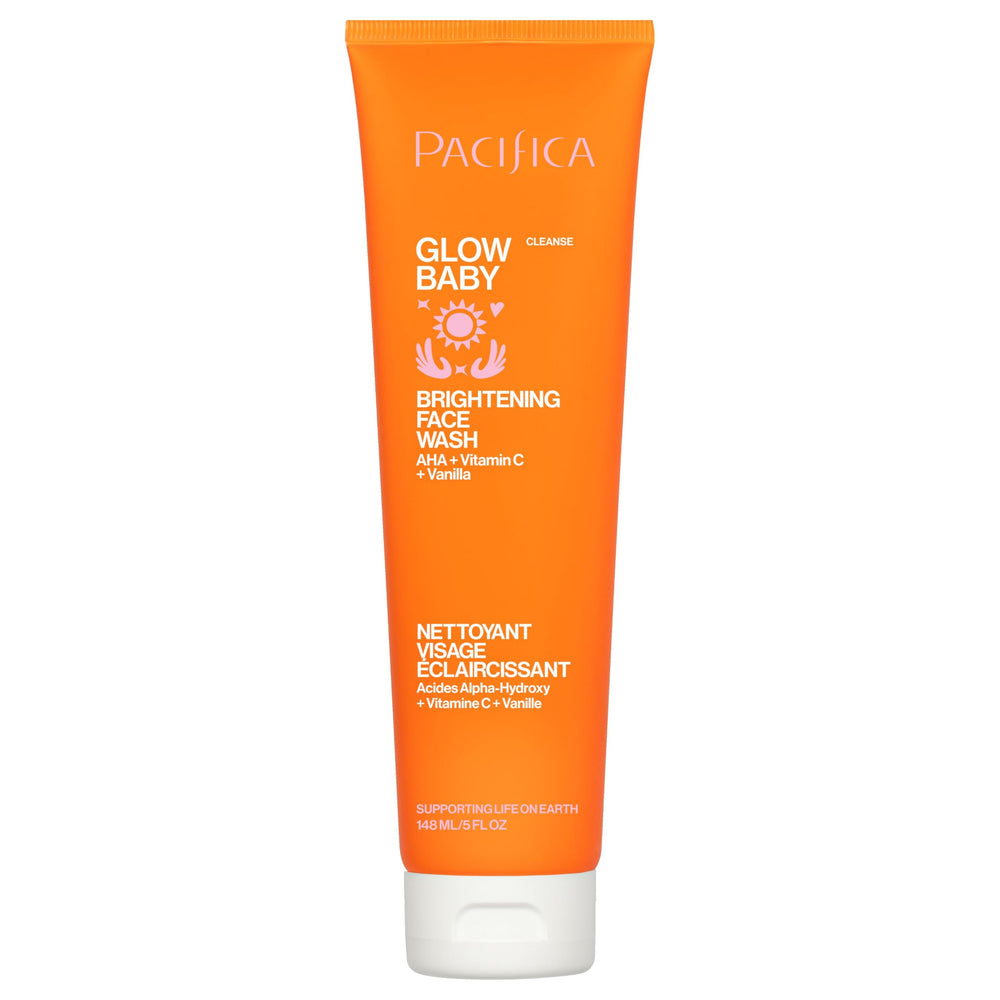 Pacifica Glow Baby: botella de limpiador facial ilumina la piel para un inicio de rutina suave.