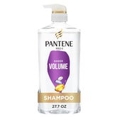 Pantene Volumen Ligero, botella de champú, ofrece limpieza suave y volumen desde la raíz.