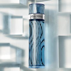 Paris Hilton Man top notes highlight airy mango and fig leaf for a fresh lift.