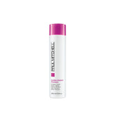 Paul Mitchell Super Strong Shampoo: botella frontal para cabello más fuerte y manejable.