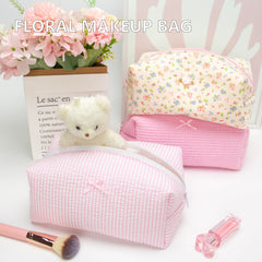 PAZIMIIK spacious compartments for cosmetics, skincare, and accessories.