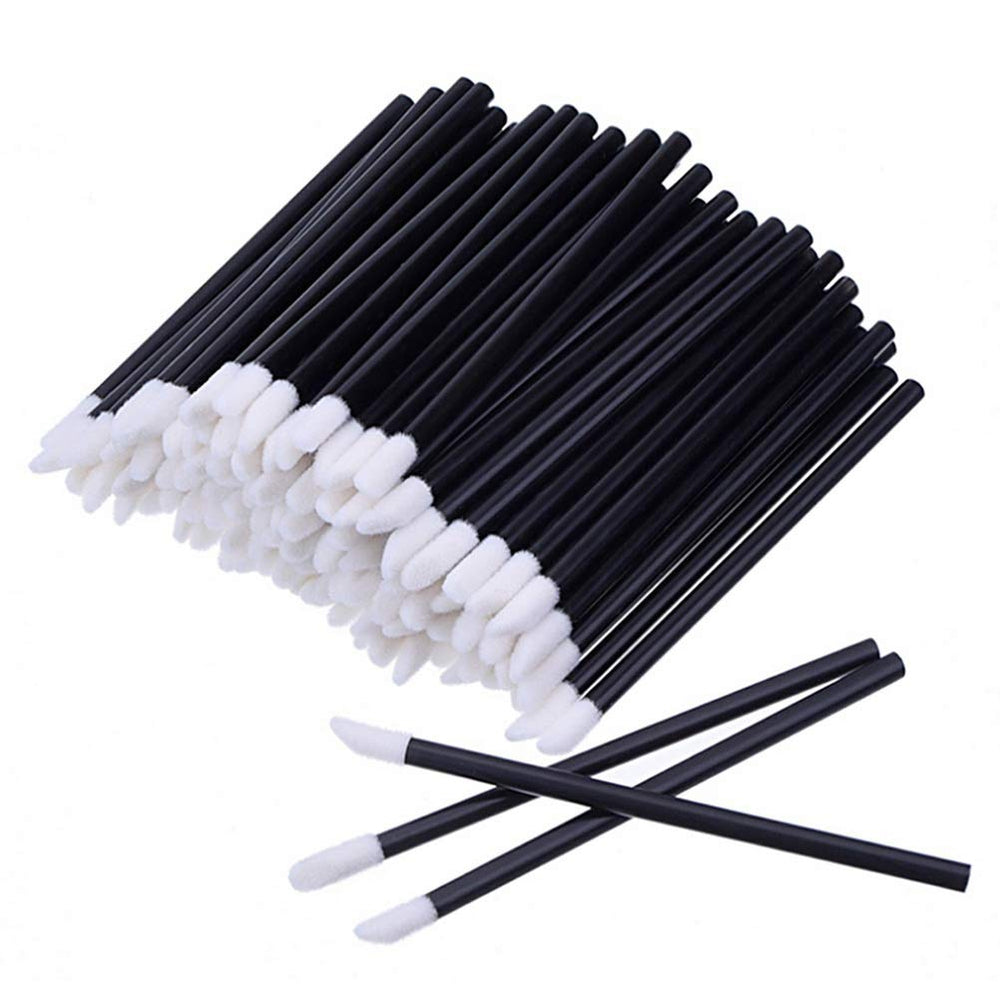 Pimoys lip brush with black handle and 9 cm length for precise lip makeup.