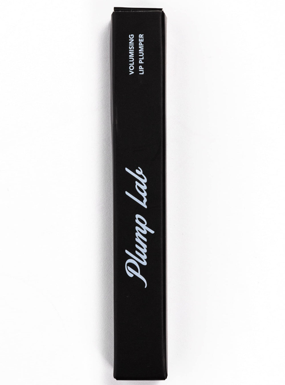 Brillo transparente de Plump Lab, enfoque en aplicador para labios hidratados.